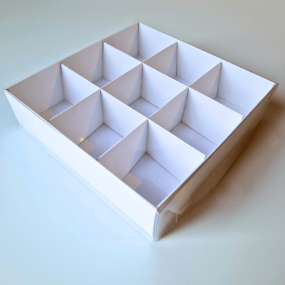 Wit doosje voor 9 macarons (10 st) - Cupcakedozen.nl