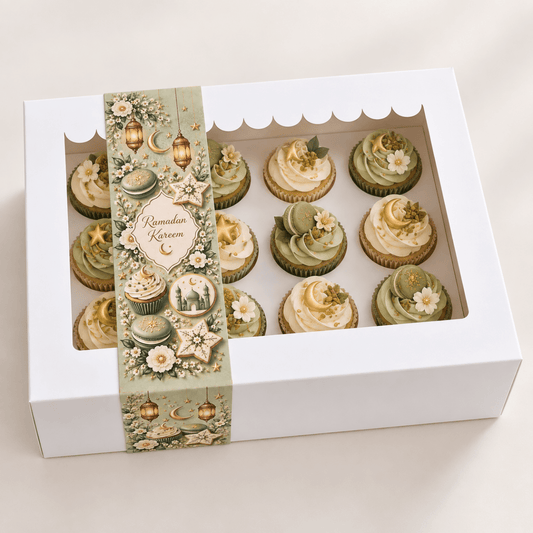 Witte doos voor 12 cupcakes met saliegroene Ramadan Kareem sleeve