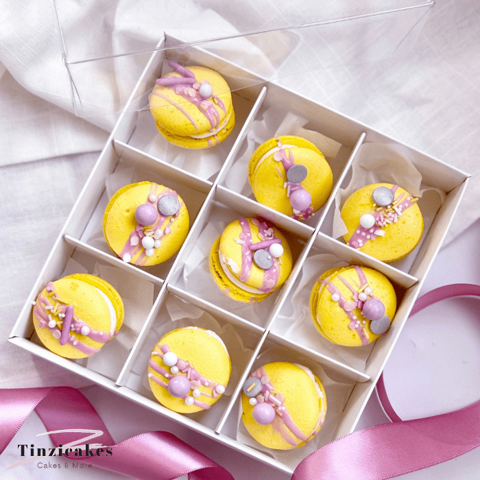 Wit doosje voor 9 macarons (10 st) - Cupcakedozen.nl