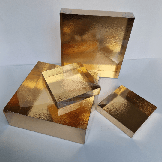 Sweet box goud - 25x25x8 (25 st) - Cupcakedozen.nl