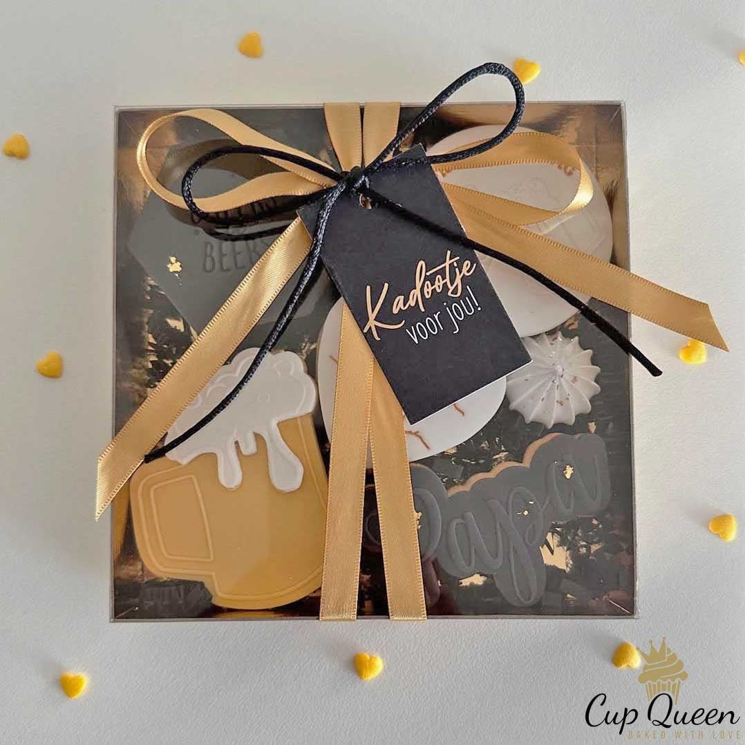 Sweet box goud - 15x15x3 (25 st) - Cupcakedozen.nl