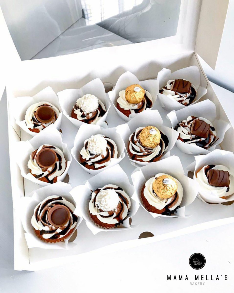 Tulp baking cups - wit (200 st.) - Cupcakedozen.nl
