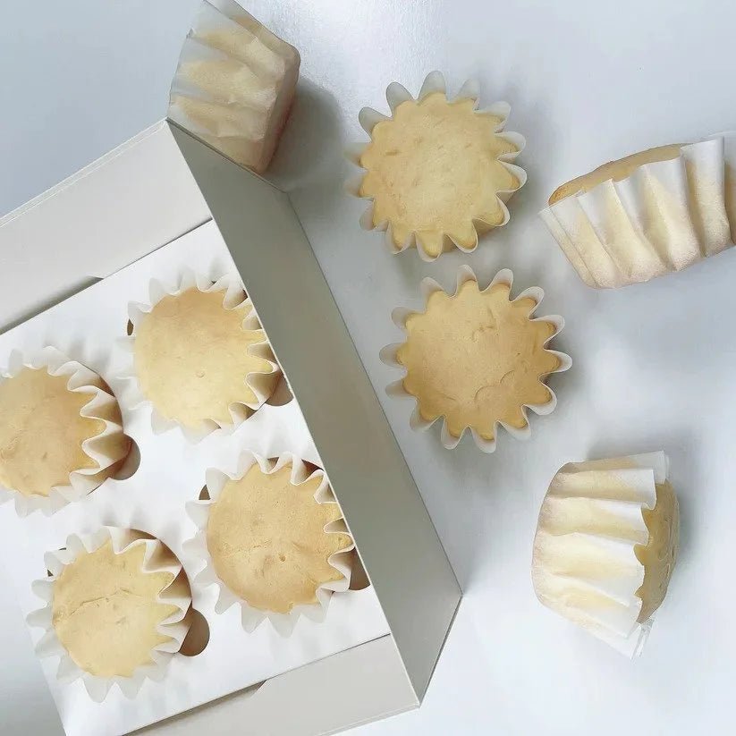 Geribbelde cupcake cups - Wit (96 stuks) - Cupcakedozen.nl