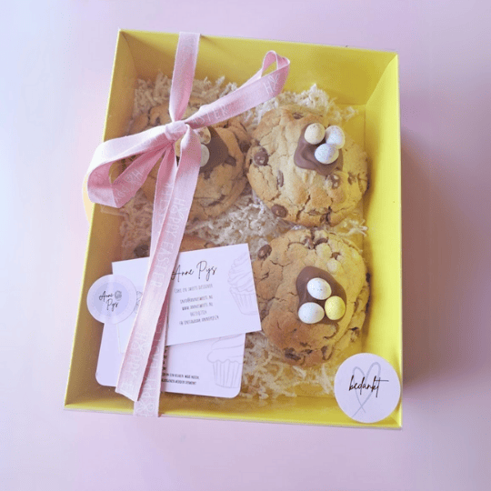 Gele sweet box met transparant deksel (10 st) - Cupcakedozen.nl