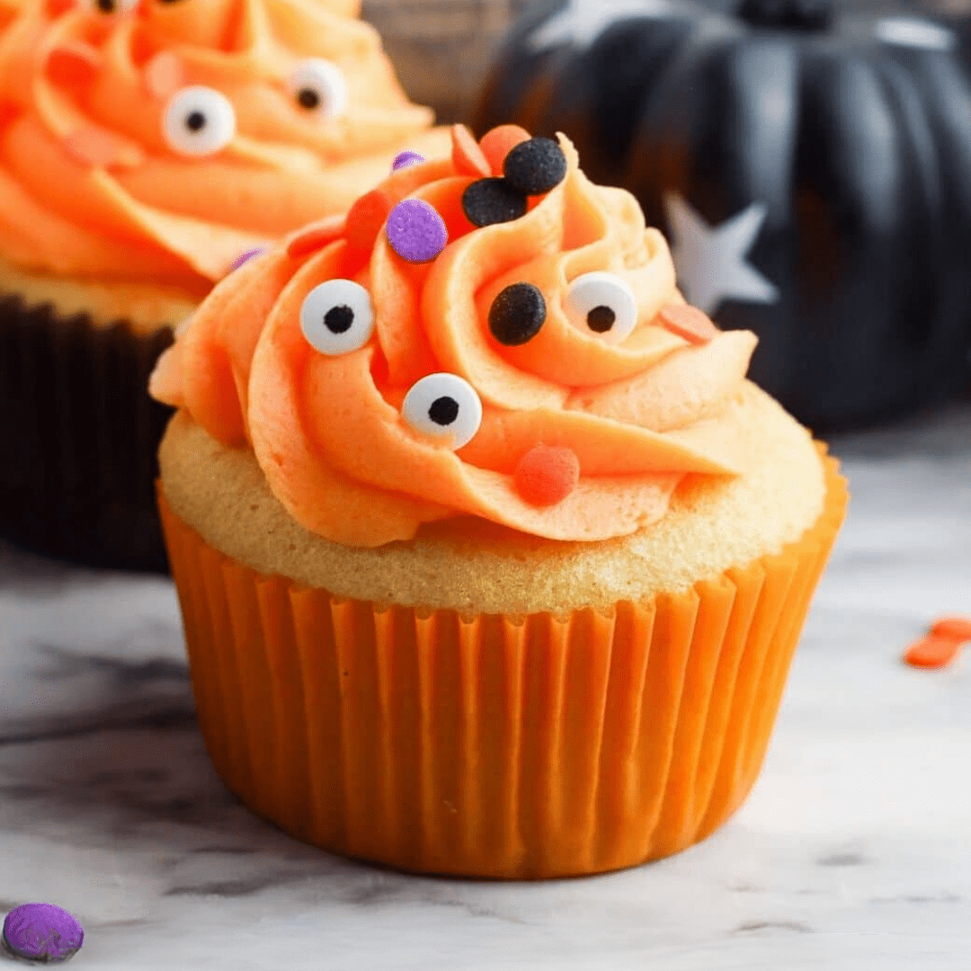 Oranje baking cups (360 st.) - Cupcakedozen.nl