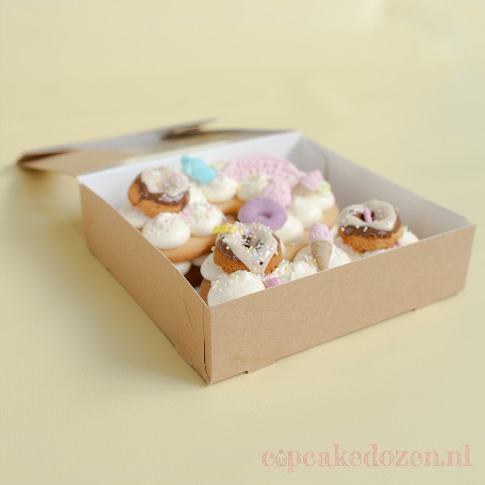 Kraft gebaksdoos - 19x19x5 - Cupcakedozen.nl