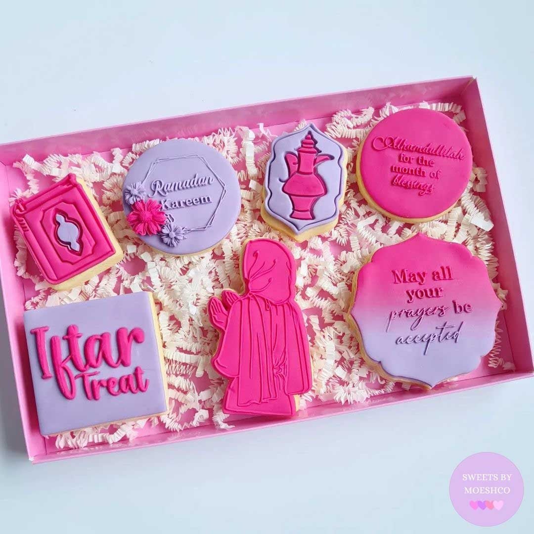 Roze (brievenbus)doos voor koekjes (10 st) - Cupcakedozen.nl