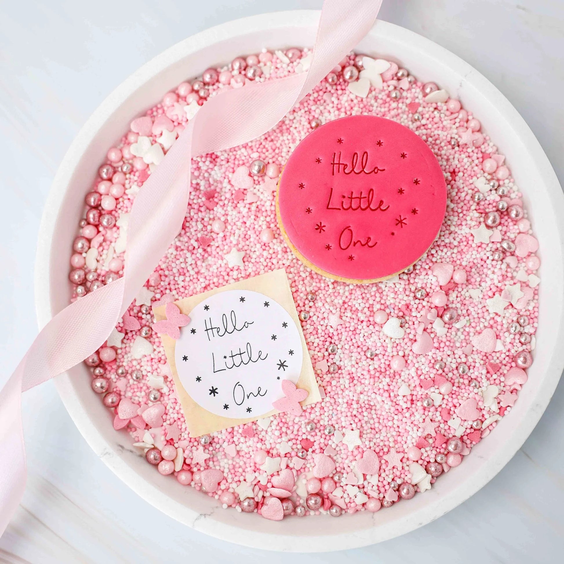Koekstempel - Hello Little One (als etiket) - Cupcakedozen.nl