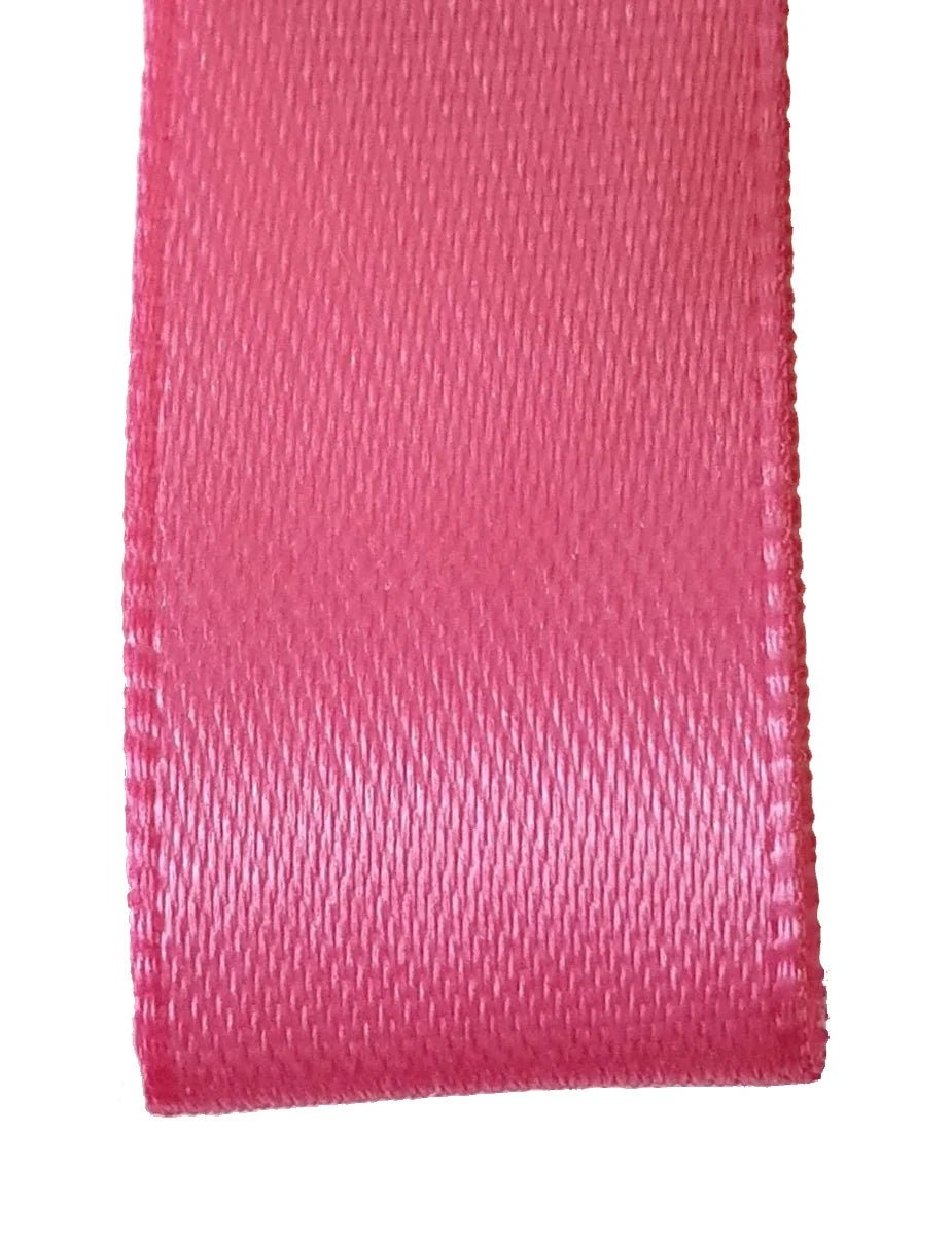 Premium lint satijn - Magenta - Cupcakedozen.nl