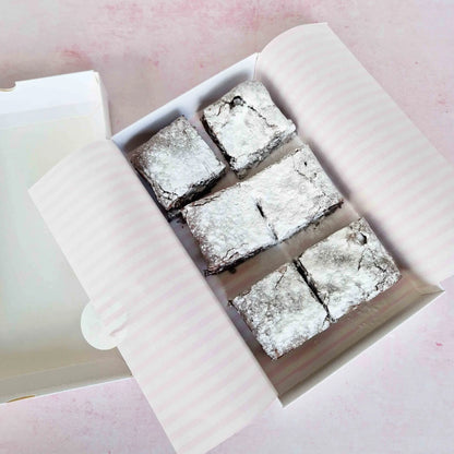 Luxe browniebox (10 st) - Cupcakedozen.nl