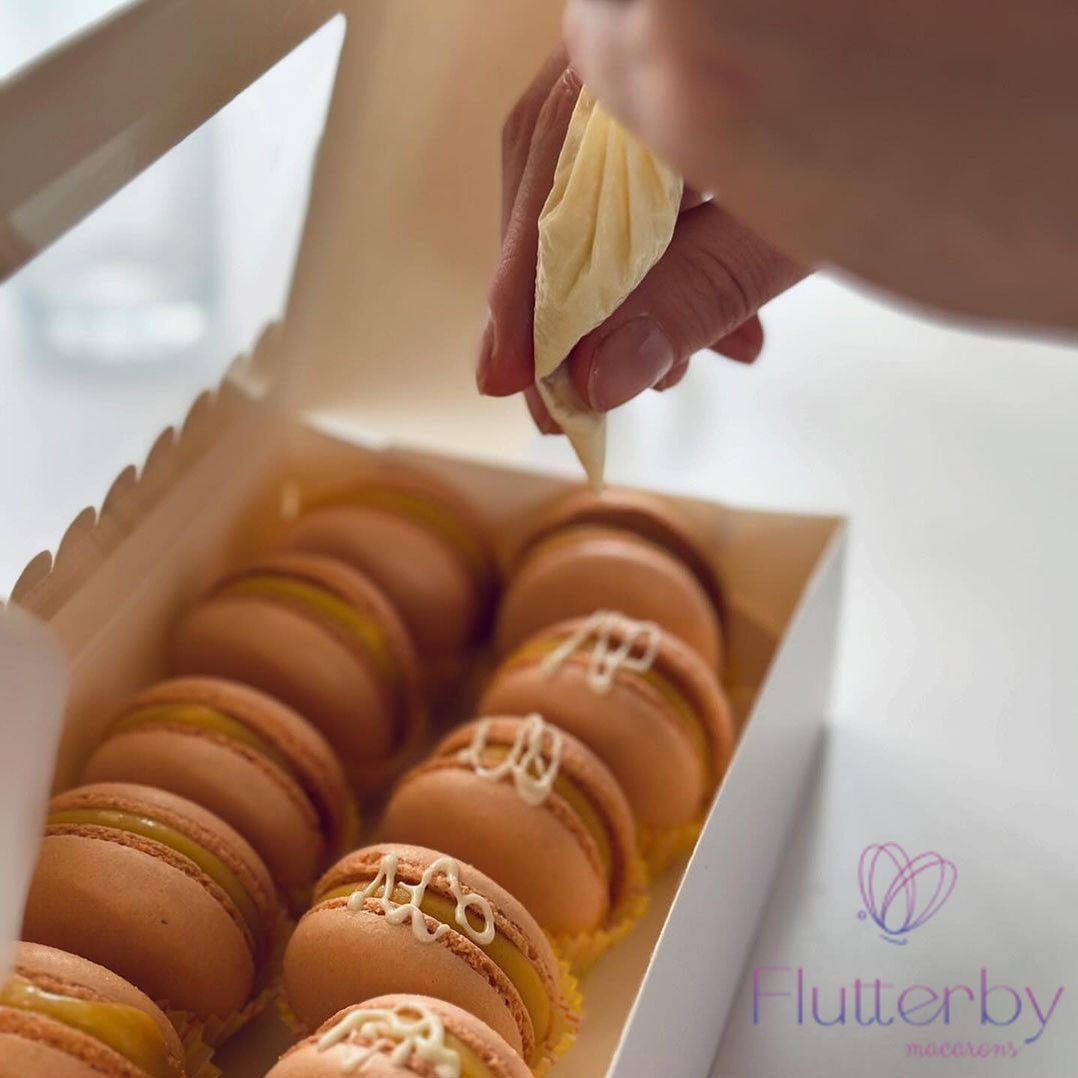 Witte sweet box 23x12,5x5 - luifel (10 st) - Cupcakedozen.nl
