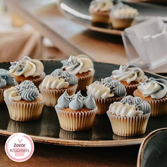 Witte mini baking cups (500 st.) - Cupcakedozen.nl