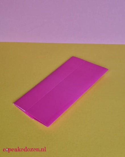 pink macaron boxes