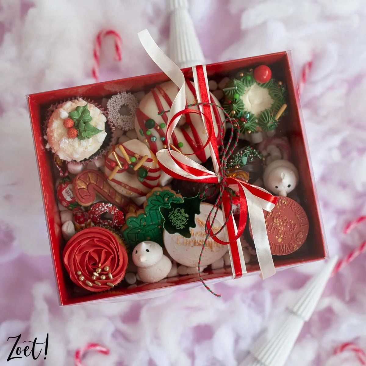 Rode sweet box met transparant deksel - Cupcakedozen.nl