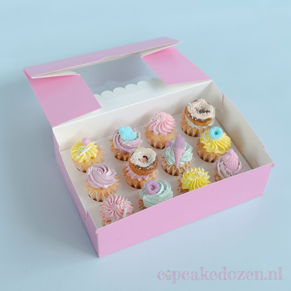 Roze doos voor 24 minicupcakes - luifel (10 st) - Cupcakedozen.nl