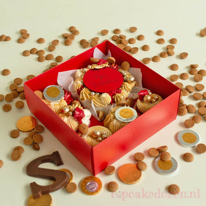 Rode bento combibox + 5 cupcakes (10 st) - Cupcakedozen.nl