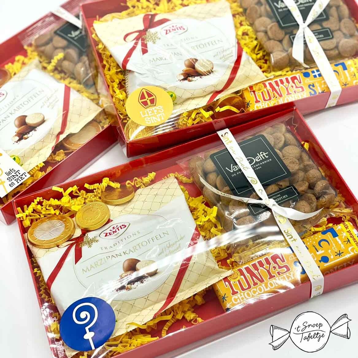 Rode (brievenbus)doos voor koekjes (25 st.) - Cupcakedozen.nl