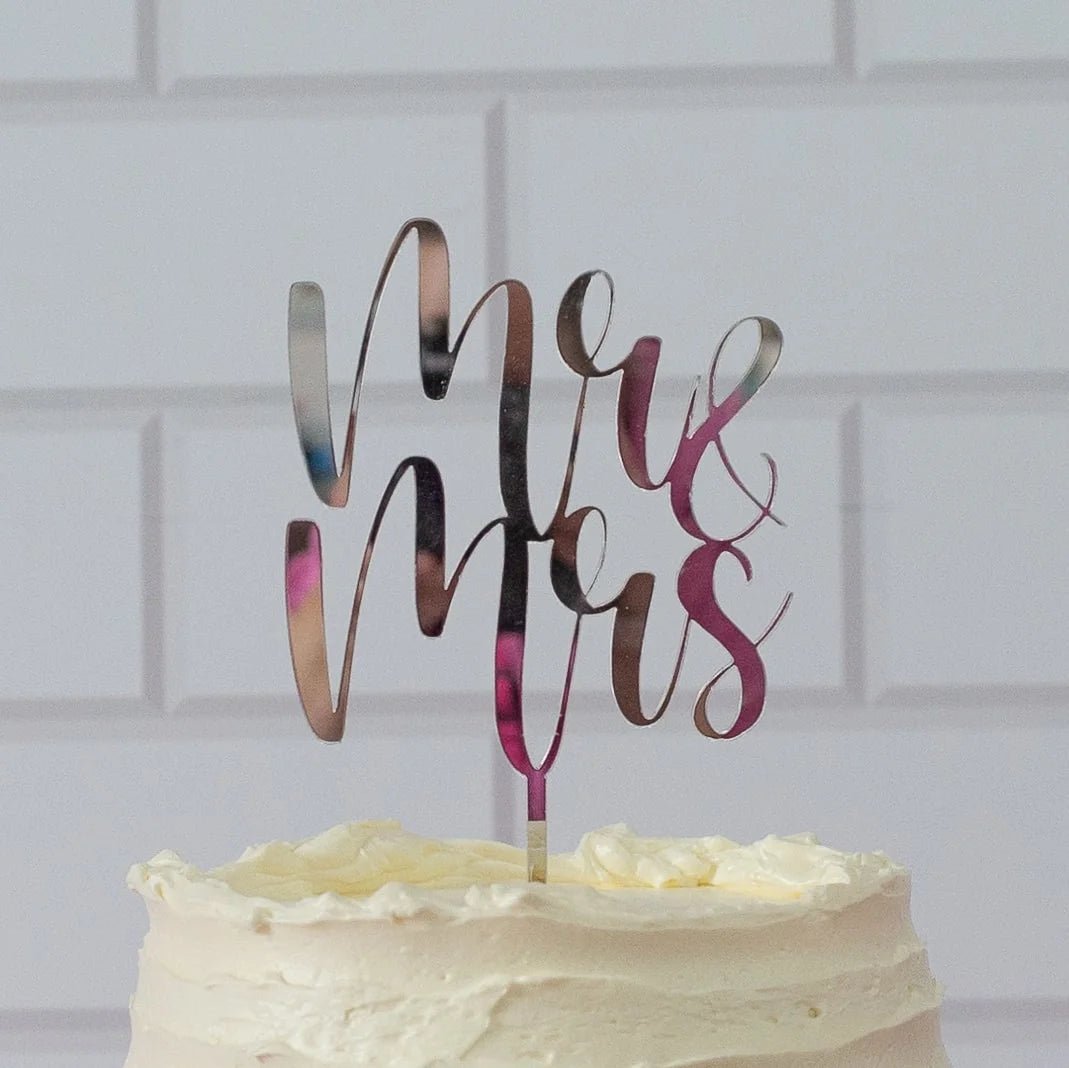 Taart topper "Mr & Mrs" in zilver - Cupcakedozen.nl
