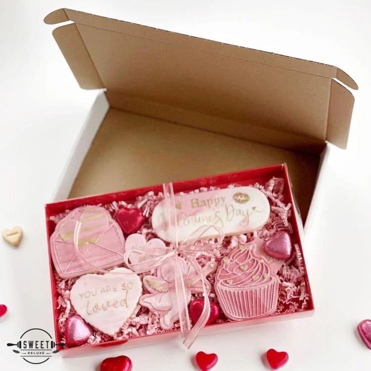 Rode (brievenbus)doos voor koekjes (25 st.) - Cupcakedozen.nl
