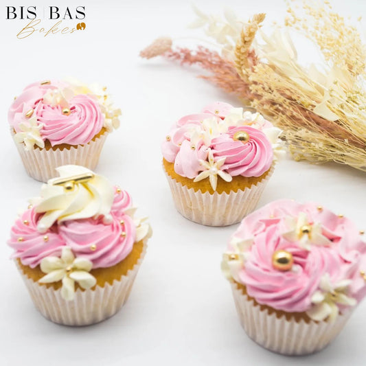 Witte baking cups (1000 st.) - Cupcakedozen.nl