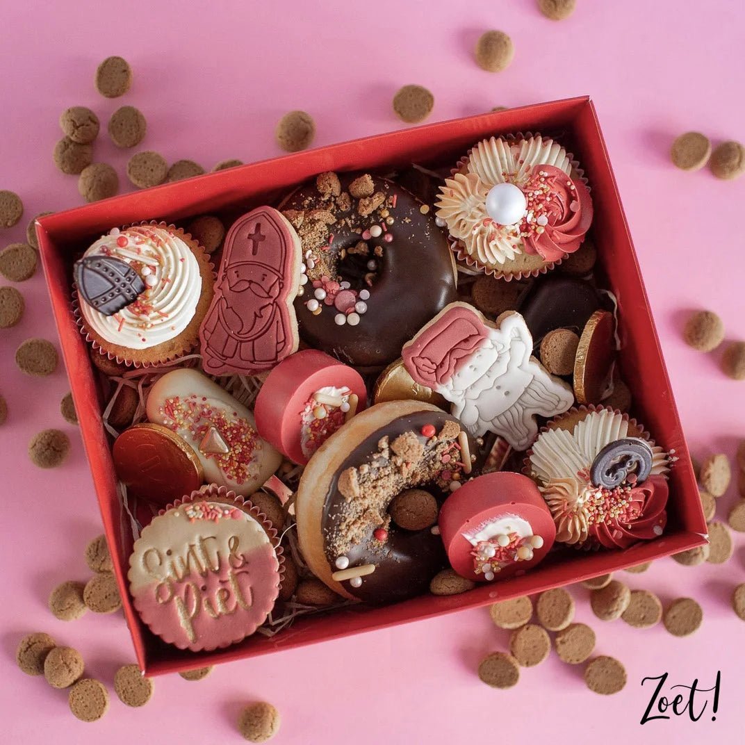 Rode sweet box met transparant deksel - Cupcakedozen.nl